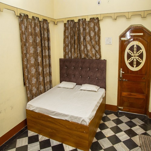 Swastik Home Stay  Swastik Home Stay